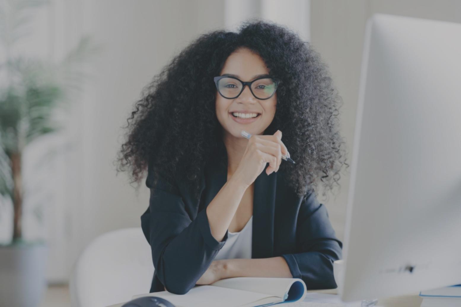 Graphiques et tableaux de stratégie financière personnalisée